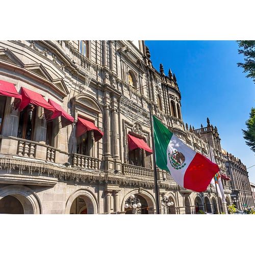 Mexican Flag Major Shopping Street Government Buildings Hotel Zocalo-Puebla-Mexico